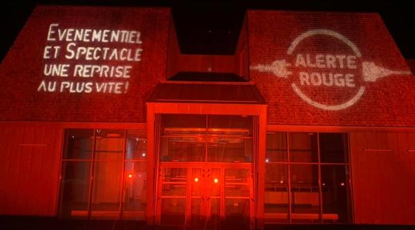 Les professionnels du spectacle en alerte rouge.